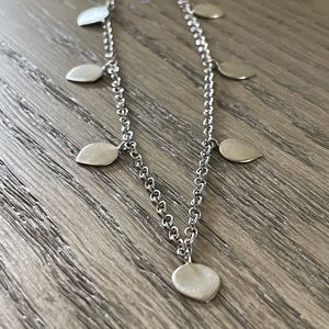 Me & Ro 16” Lotus necklace